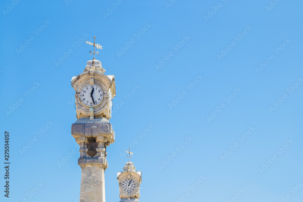Fototapeta premium clock tower on the beach of the shell, san sebastian, spain