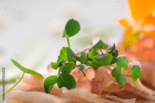 Carpaccio with saffron and caviar