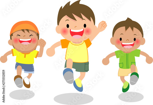 走る子供達 正面向き