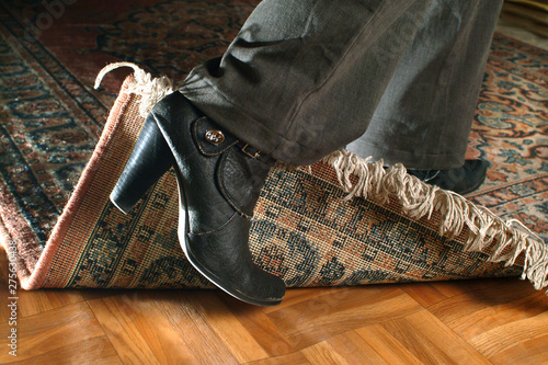 Domestic accidents, stumble in a carpet