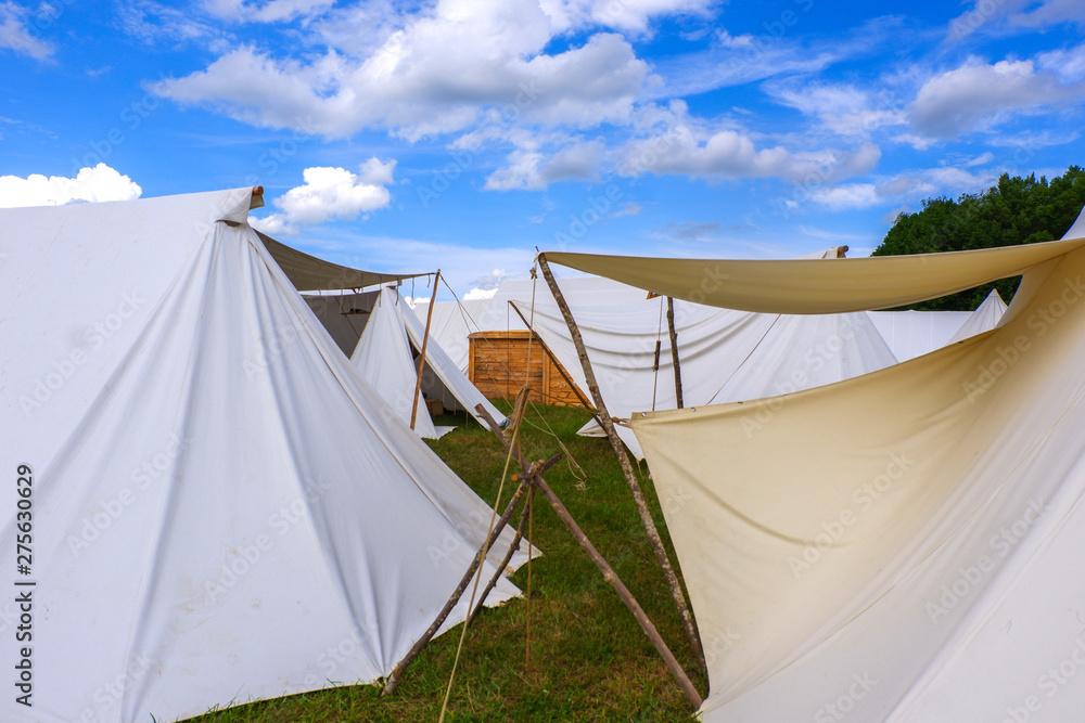 Zelte auf der Festwiese
