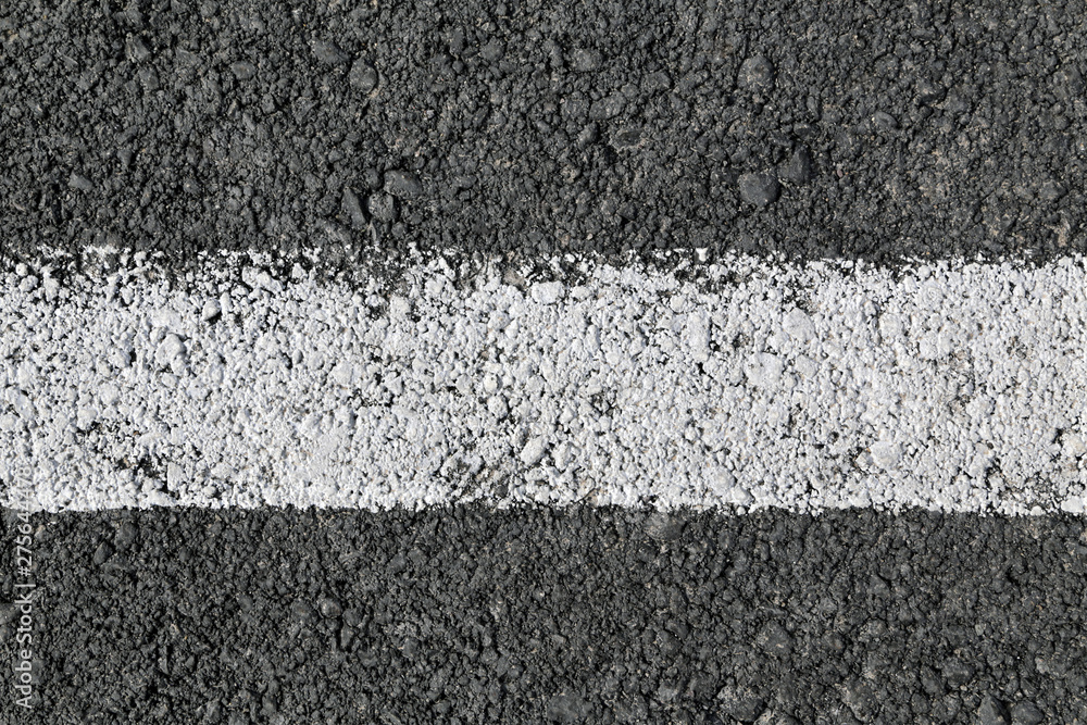 Fototapeta premium White stripe on asphaltroads