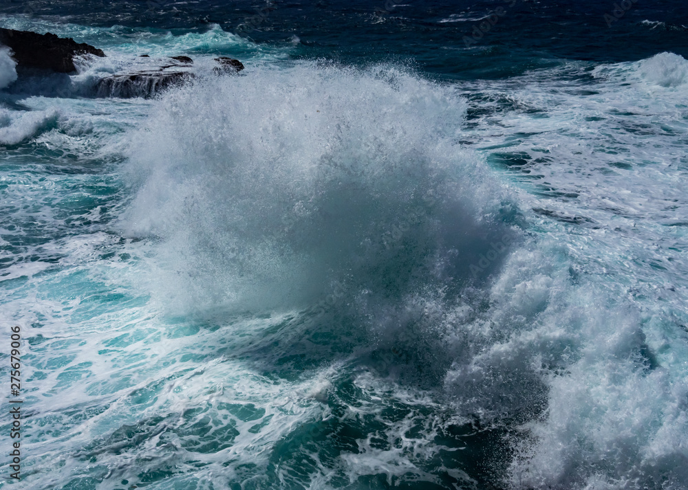 Crashing waves at Shete Boka National park, curacao Crashing waves at Shete Boka National park, curacao