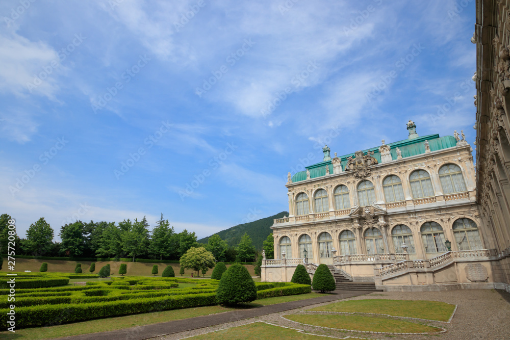 Naklejka premium 有田ポーセリンパーク 佐賀県有田町
