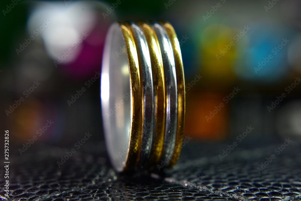 Silver ring  Gold designed for working age, has a luxurious charm.
