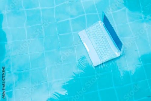 Wallpaper Mural Minicomputer at the bottom of the pool. The concept of a lot of work at work. Blur abstract background. Torontodigital.ca