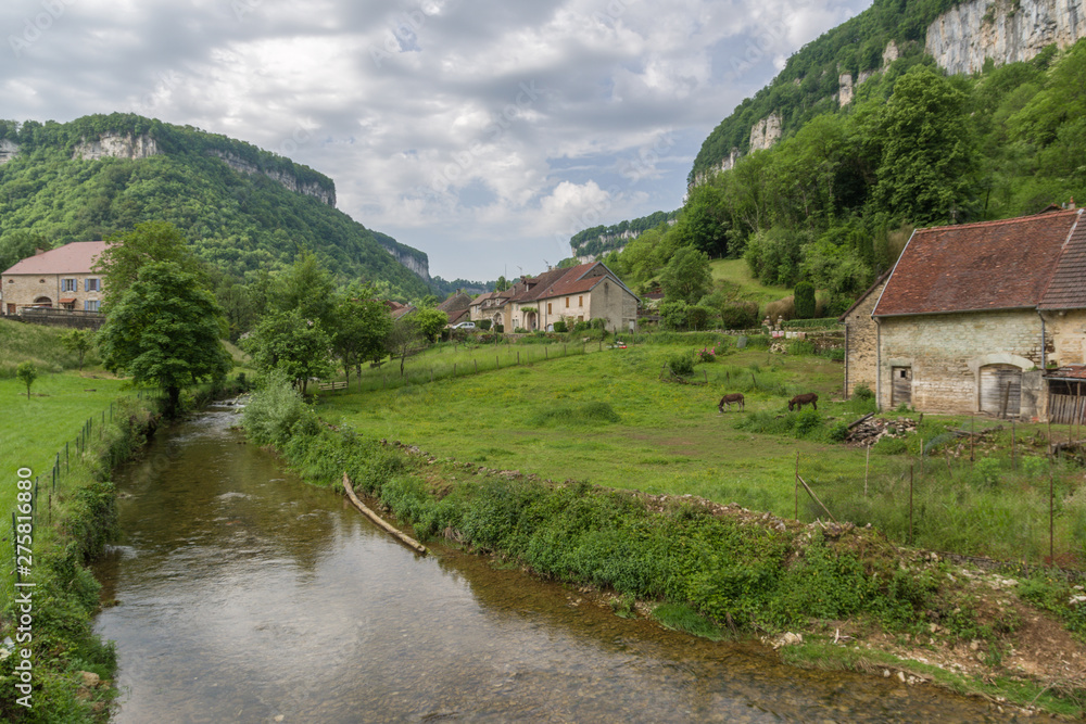 Fototapeta premium Baume-les-Messieurs 05