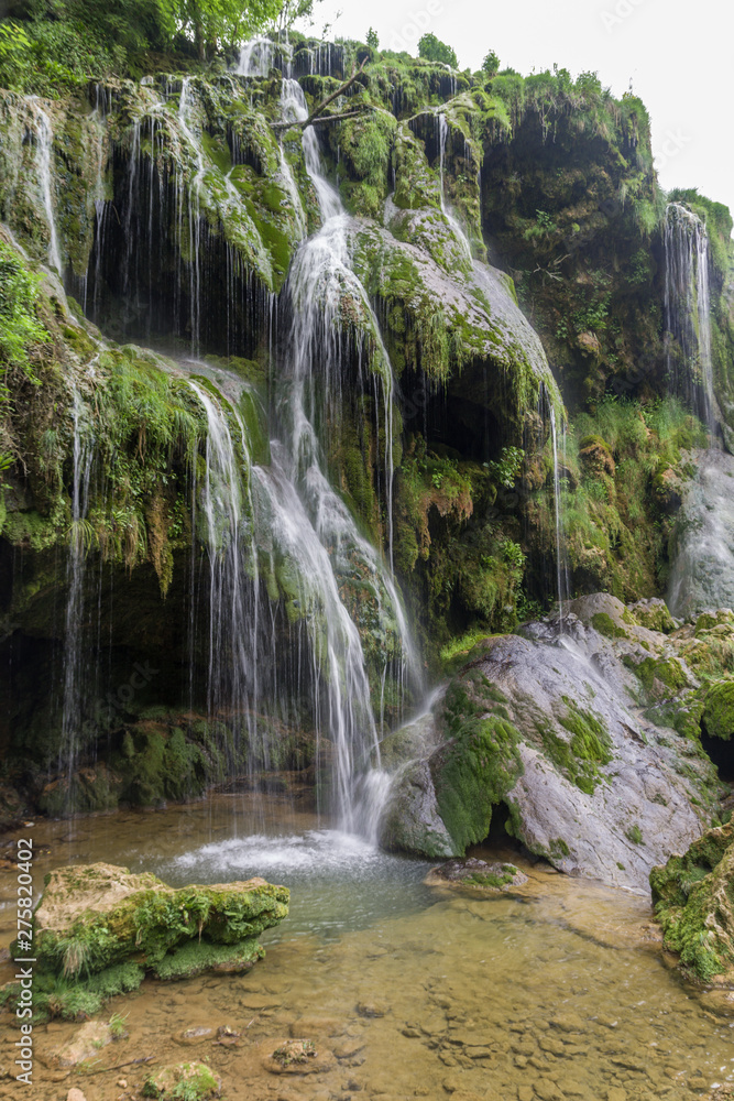 Obraz premium Cascade des Tufs 12