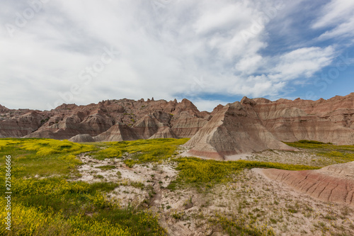 Badlands National Park Mountain Formations © tamifreed