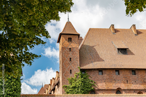 Obraz na płótnie The biggest castle in the world in Malbork, Poland w salonie