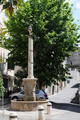 Villages de Montauroux, Cayan et Callas dans le Var (Midi de la France)