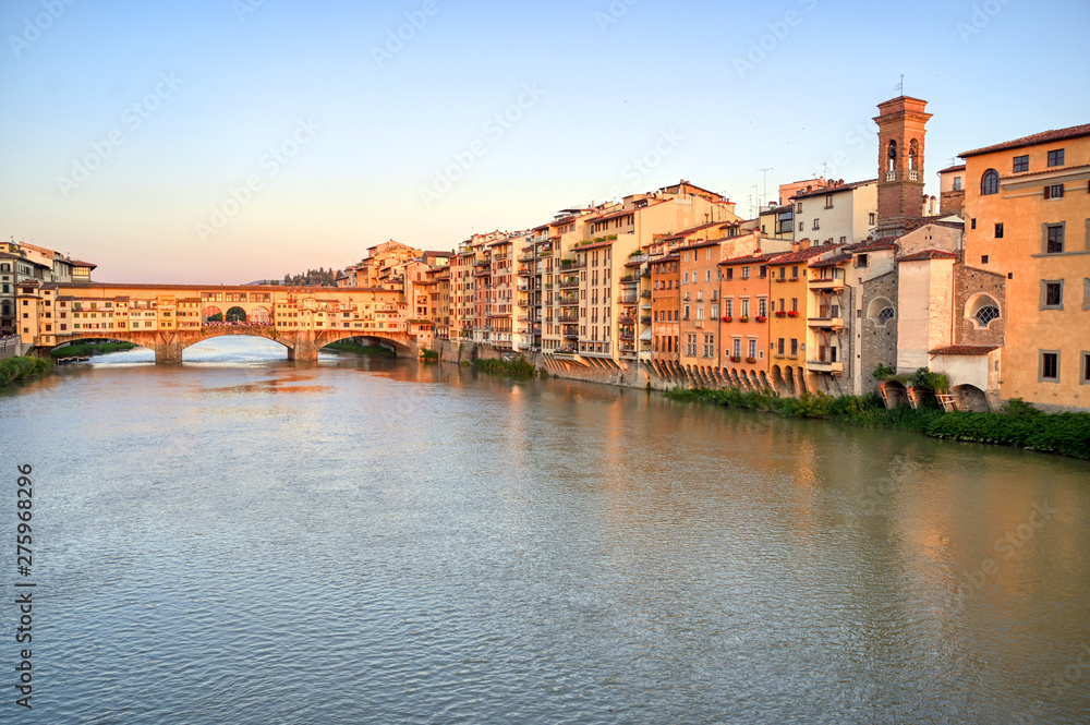 A view of the Arno River and the Ponte Vecchio in Florence, Italy.