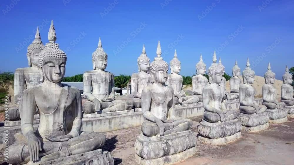 Many Buddha statues at Wat Thubg Yai in Nakhon Si Thammarat, Thailand Many Buddha statues at Wat Thubg Yai in Nakhon Si Thammarat, Thailand