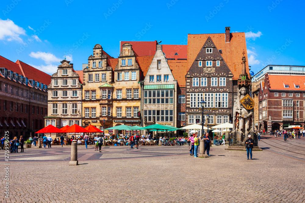 Old town of Bremen, Germany - obrazy, fototapety, plakaty 