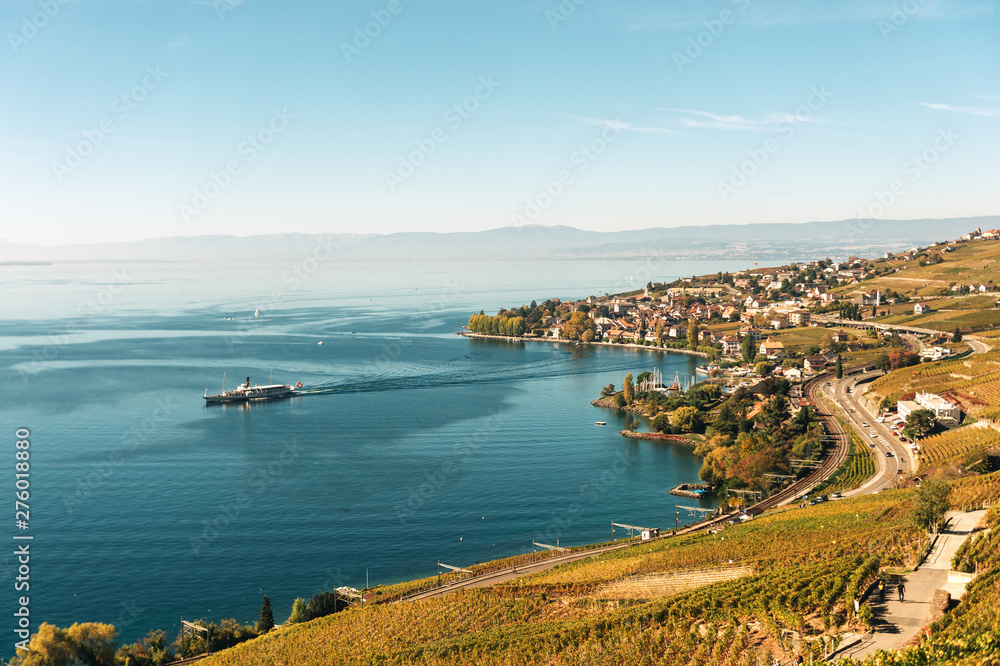Φωτογραφία Amazing autumn landscape of Lavaux vineyards swiss riviera Lausanne area canton