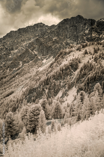 Weltkulturerbe Dolomiten - Südtirol - Italien - Infrarot © EinBlick