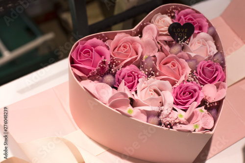 Wallpaper Mural flower box in the shape of heart with pink rose flowers Torontodigital.ca