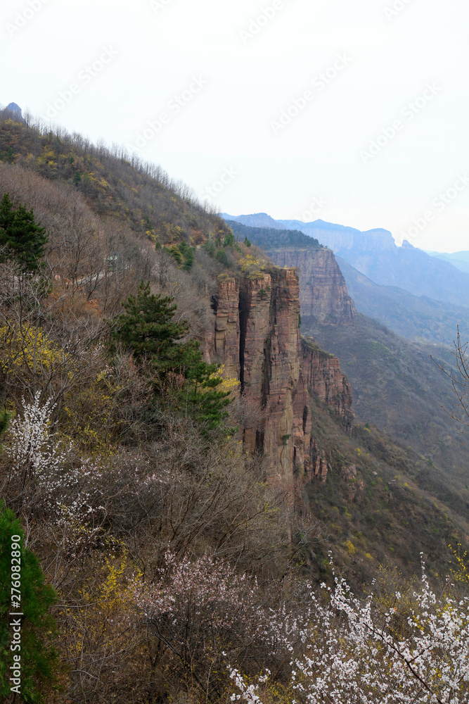Fototapeta premium Wanxian mountain Scenic spot natural scenery, China