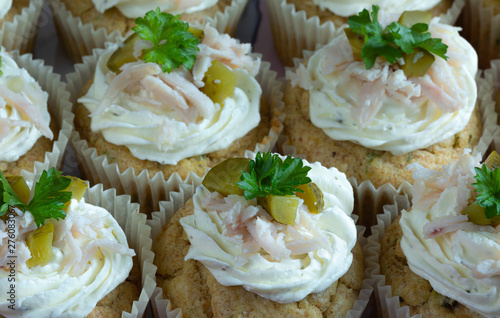 Cupcakes. Pickle. Persil. Ham. Cream. Baked