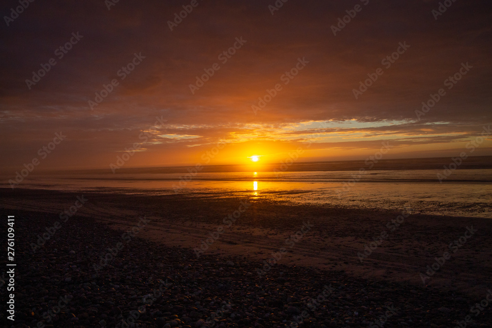 Set set on a beach in Granity Set set on a beach in Granity