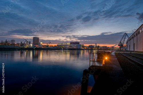 Rhein bei Ludwigshafen 2 photo