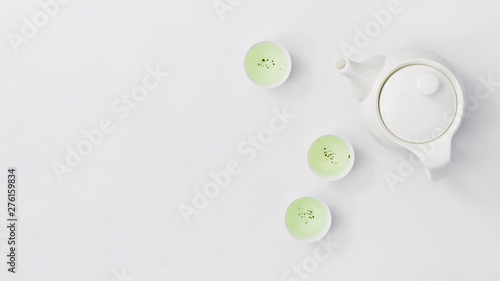 Top view teapot with cups