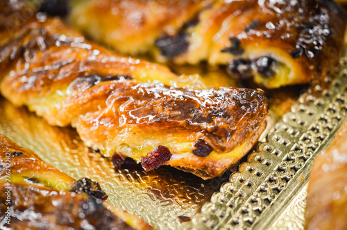 Wallpaper Mural home made pastry delights & donuts Torontodigital.ca