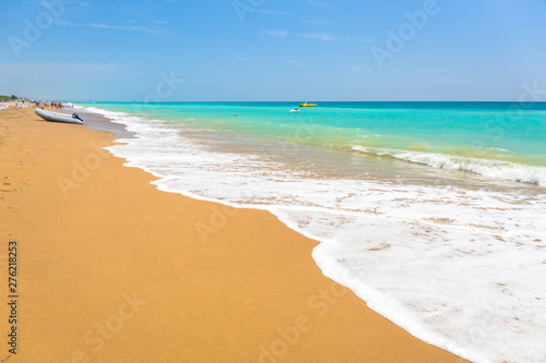 Fototapeta Naklejka Na Ścianę i Meble -  Beautiful beach scenery on Turkish Riviera near Side