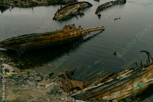 Ship graveyard in Teriberka Bay © NCKAHDEP