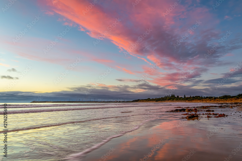 Sunrise at the beach, Apollo Bay, Great Ocean Road