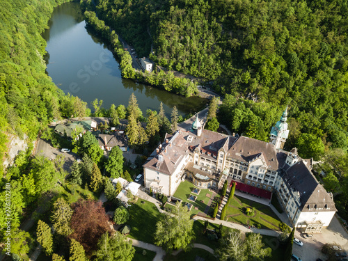 Fotografía Aerial drone view to Lillafured Castle in Hungary in Bukk National Park
