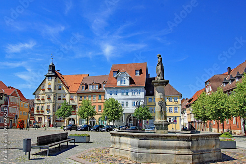 Schleusingen: Marktplatz mit Rathaus (17. Jh.,Thüringen)