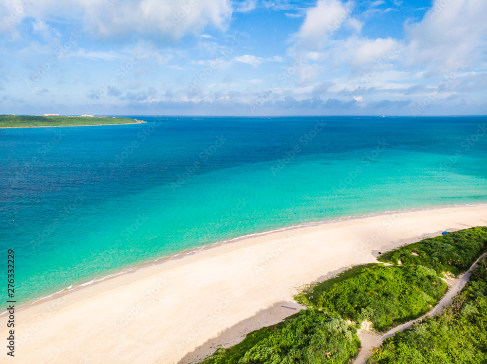 Obraz premium 沖縄県 宮古島市 与那覇前浜ビーチ