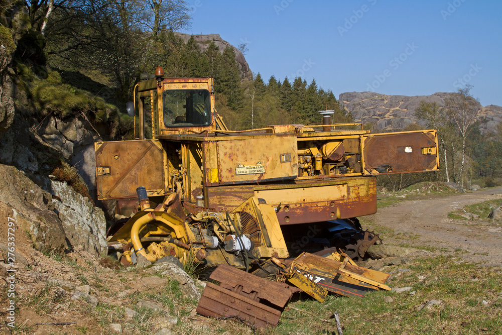 Entsorgte Baumaschine