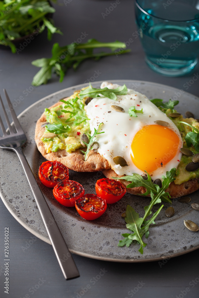 breakfast avocado sandwich with fried egg and tomato breakfast avocado sandwich with fried egg and tomato