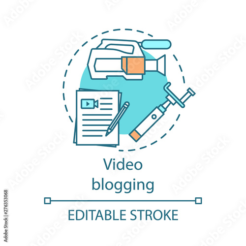 Video blogging concept icon. Family activities with kids idea thin line illustration. Family film making. Vlog about daily life. Collecting memories. Vector isolated outline drawing. Editable stroke