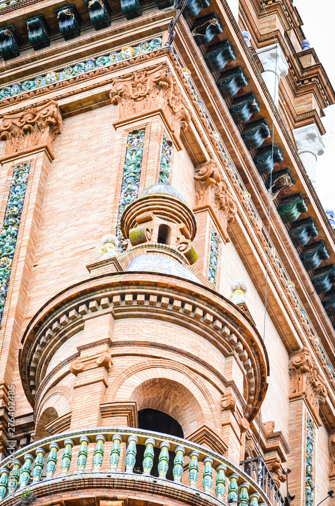 spanish streets & buildings close up view