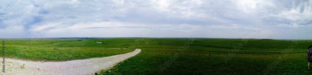 Fototapeta premium landscape with road and clouds
