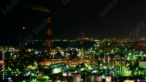 Wallpaper Mural 日本の産業　四日市コンビーナート　タイムラプス　夜景 Torontodigital.ca