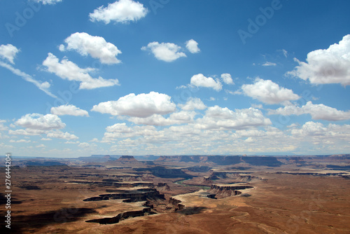 view over Canyonlands National Park and green river 