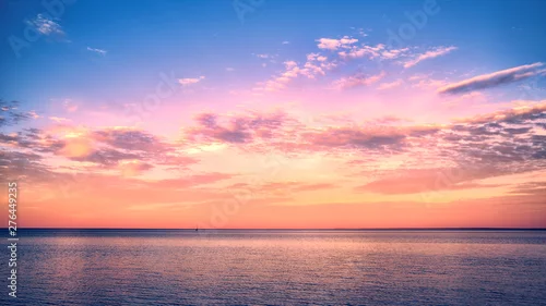 Panel kuchenny z motywem Beautiful sunset over Lake Superior with a sail boat