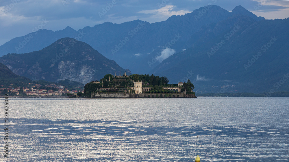Fototapeta premium Lac majeur à Stresa