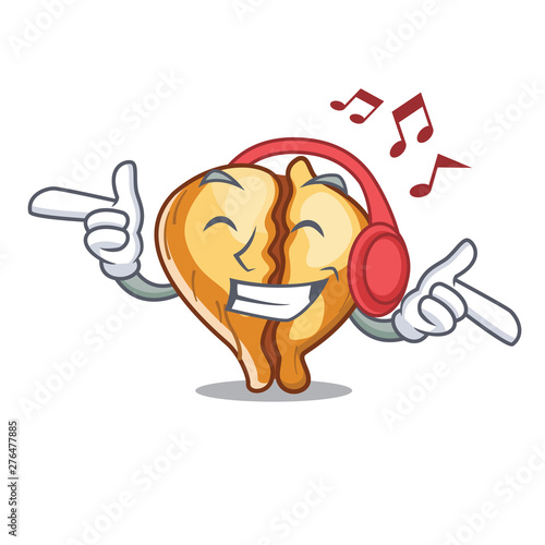 Listening music tortellini is served in cartoon board