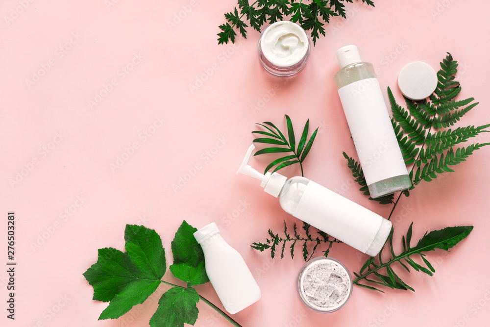 Natural cosmetics and leaves - obrazy, fototapety, plakaty 
