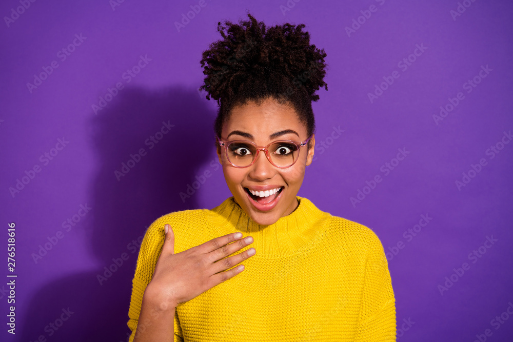 Close-up portrait of her she nice attractive lovely clever smart cheerful cheery glad wavy-haired girl great good news isolated over bright vivid shine violet background Close-up portrait of her she nice attractive lovely clever smart cheerful cheery glad wavy-haired girl great good news isolated over bright vivid shine violet background