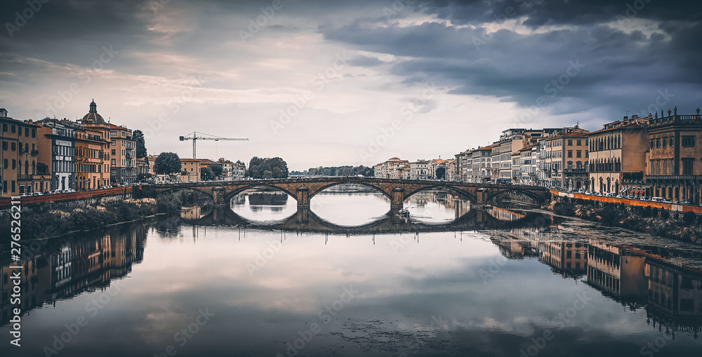 Obraz premium Ponte Vecchio on the river Arno in Florence, Italy