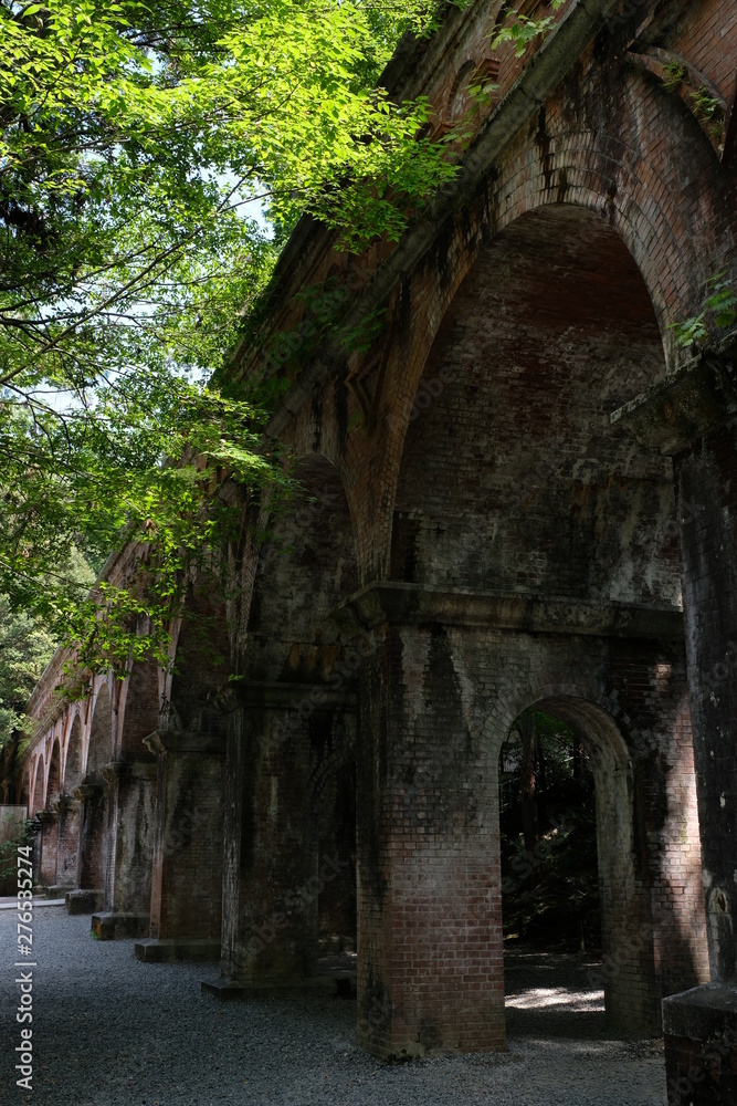 夏の京都　南禅寺の水路閣