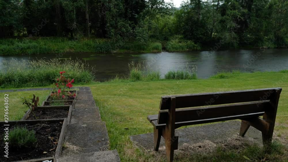 pluie fine au jardin public