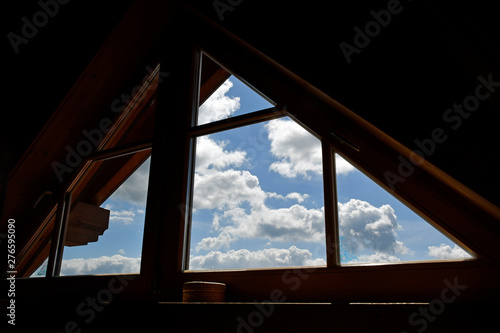 blick aus dachgiebelfenster © lotharnahler