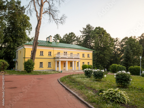 The main buildings of the estate. Former residence of Vladimir Ilyich Lenin © Nikolay Denisov